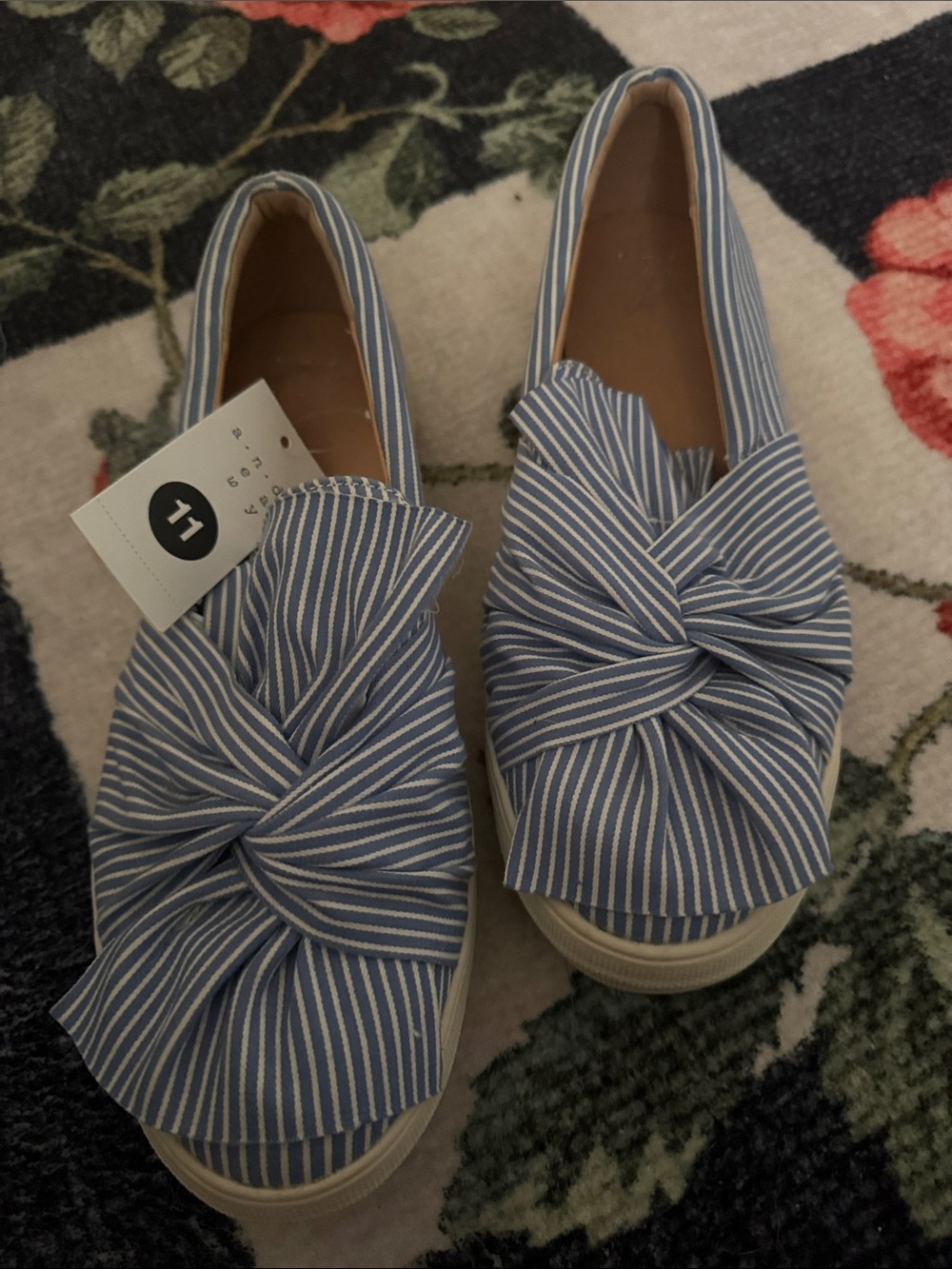 Striped Blue Knot Slip-On Sneakers